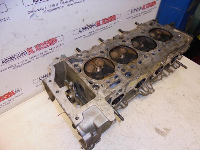 Usagé Culasse Nissan Almera Tino Prix sur demande proposé par N Kossen Autorecycling BV