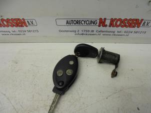 Used Door lock cylinder, left Citroen Xsara (N1) 1.9 D Price on request offered by N Kossen Autorecycling BV