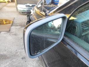 Used Wing mirror, left Volvo V70 (GW/LW/LZ) 2.4 20V 140 Price on request offered by N Kossen Autorecycling BV