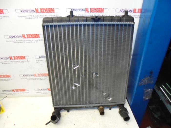 Usagé Radiateur Volkswagen Polo Prix sur demande proposé par N Kossen Autorecycling BV