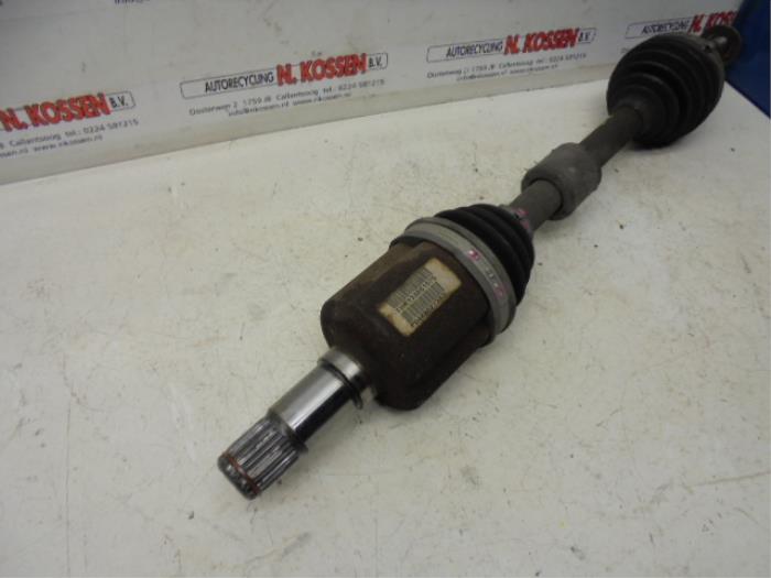 Front drive shafts, left with engine code VM64 stock