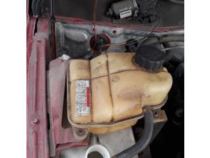 Used Expansion vessel Ssang Yong Korando Cabrio (KJ) 2.9 TD Price on request offered by N Kossen Autorecycling BV