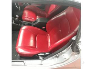 Używane Fotel prawy Daihatsu Copen Cena na żądanie oferowane przez N Kossen Autorecycling BV