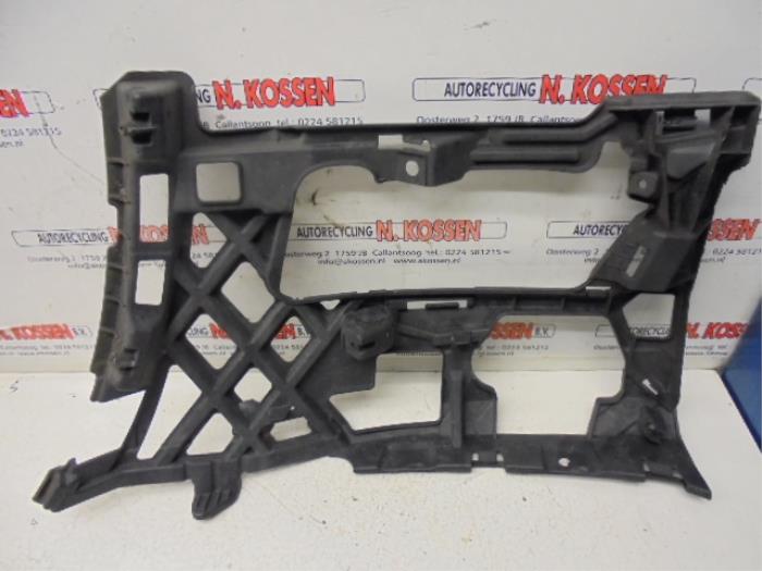 Front bumper bracket, right Volkswagen Golf VII 1.6 TDI BlueMotion 16V ...