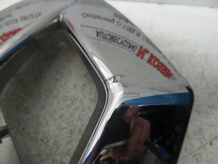 Używane Emblemat Renault Kadjar (RFEH) 1.2 Energy TCE 130 Cena na żądanie oferowane przez N Kossen Autorecycling BV