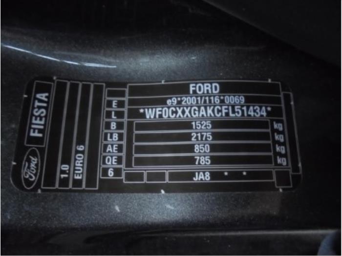 Pieza de salpicadero de un Ford Fiesta 6 (JA8) 1.0 Ti-VCT 12V 65 2015