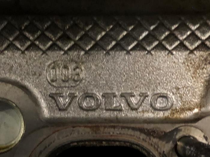 Tête de cylindre d'un Volvo V70 2002