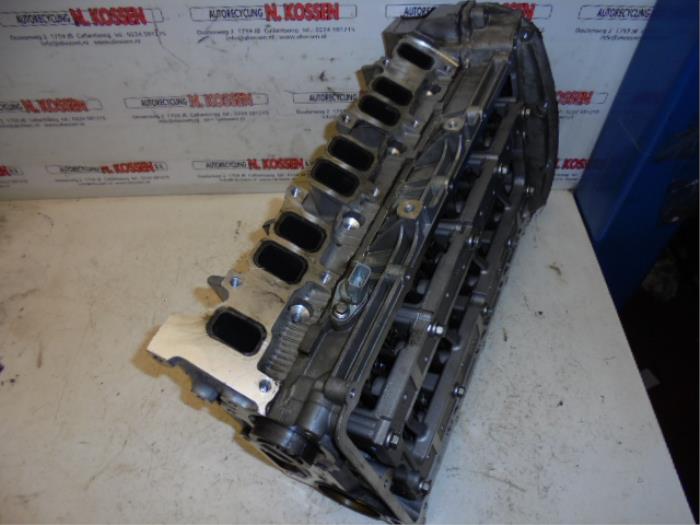 Usagé Culasse Ford Transit Prix sur demande proposé par N Kossen Autorecycling BV