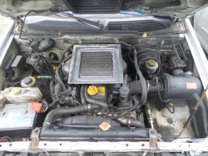 Usados Motor Nissan Terrano II (R20/TR50) 2.7 TDi Precio de solicitud ofrecido por N Kossen Autorecycling BV