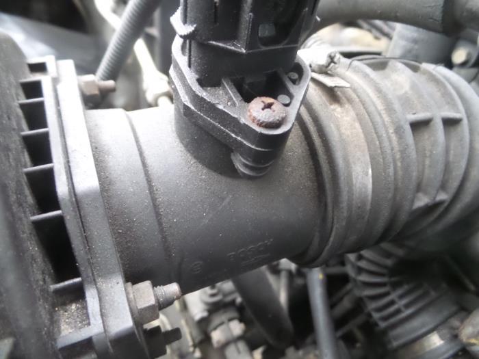 Gebrauchte Luftmassenmesser Nissan Terrano II (R20/TR50) 2.7 TDi Preis auf Anfrage angeboten von N Kossen Autorecycling BV