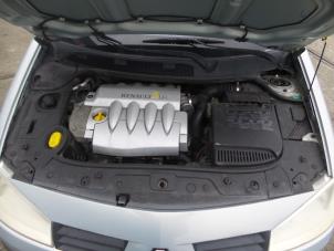 Used Gearbox Renault Megane II (BM/CM) 1.6 16V Price on request offered by N Kossen Autorecycling BV