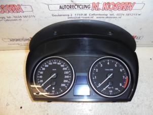 Used Instrument panel BMW 3 serie (E93) 328i 24V Price on request offered by N Kossen Autorecycling BV