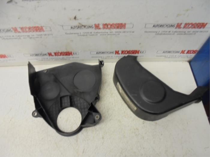 Usagé Couvercle de distribution Seat Ibiza III (6L1) 1.4 16V 85 Prix sur demande proposé par N Kossen Autorecycling BV