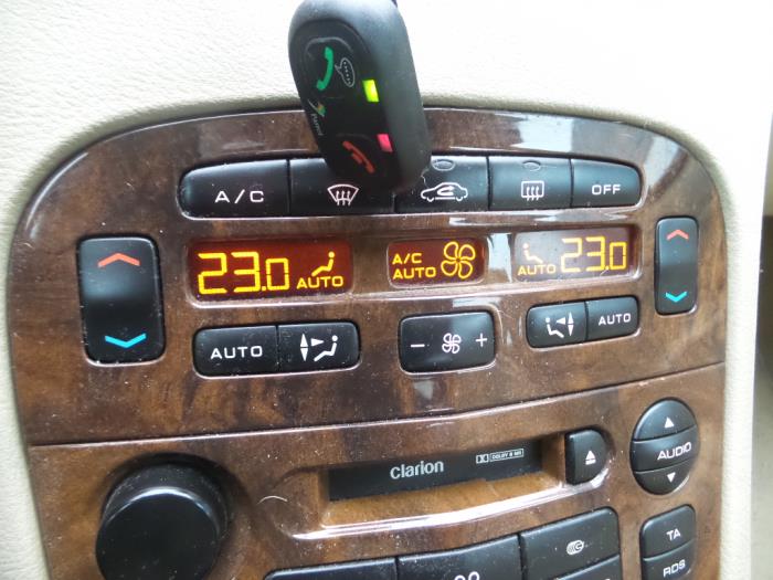 Begagnade Klimatpanel Peugeot 607 (9D/U) 2.9 V6 24V Pris på förfrågan erbjuds av N Kossen Autorecycling BV