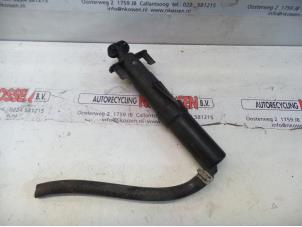 Used Headlight washer Peugeot 607 (9D/U) 2.9 V6 24V Price on request offered by N Kossen Autorecycling BV