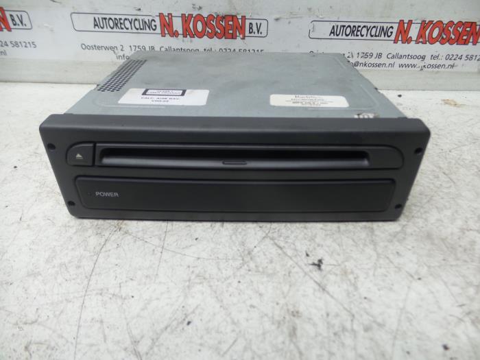 Używane System nawigacji Peugeot 607 (9D/U) 2.9 V6 24V Cena na żądanie oferowane przez N Kossen Autorecycling BV