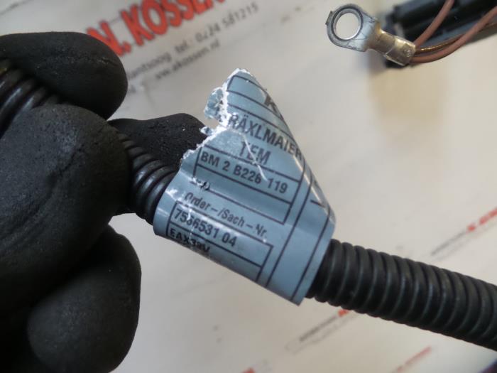 Begagnade Kablage BMW 3 serie (E93) 325i 24V Pris på förfrågan erbjuds av N Kossen Autorecycling BV