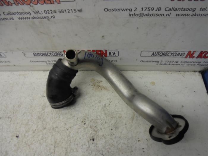 Begagnade Vattenrör BMW 3 serie (E93) 325i 24V Pris på förfrågan erbjuds av N Kossen Autorecycling BV
