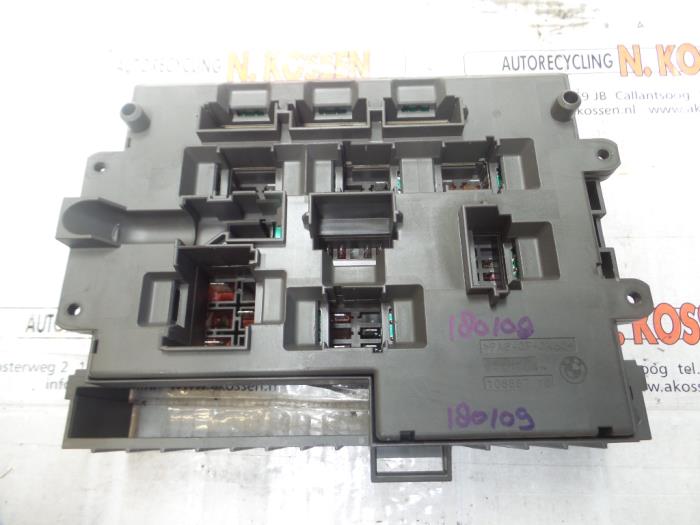 Fuse box from a BMW 3 serie (E93) 328i 24V 2010
