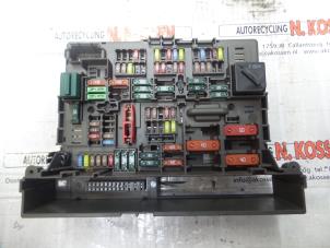 Used Fuse box BMW 3 serie (E93) 328i 24V Price on request offered by N Kossen Autorecycling BV