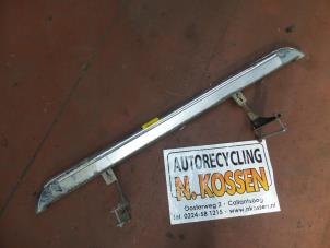 Used Footboard, left Kia Sorento I (JC) 3.5 V6 24V Price on request offered by N Kossen Autorecycling BV