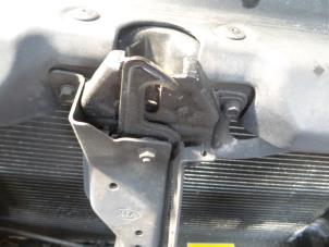 Used Bonnet lock mechanism Kia Sorento I (JC) 3.5 V6 24V Price on request offered by N Kossen Autorecycling BV
