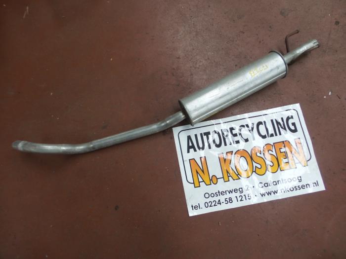 Gebrauchte Auspuff Mitteldämpfer Opel Corsa B (73/78/79) 1.4i Preis auf Anfrage angeboten von N Kossen Autorecycling BV