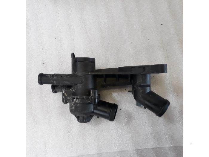 Begagnade Termostathus Volkswagen Fox (5Z) 1.2 Pris på förfrågan erbjuds av N Kossen Autorecycling BV