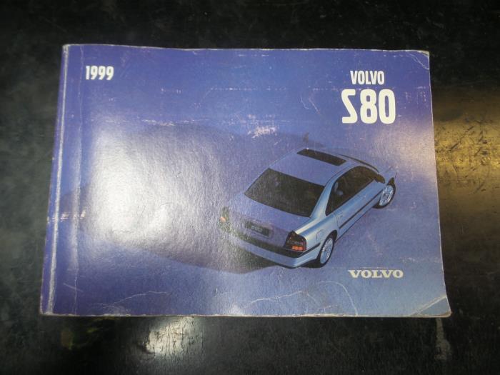 Instrucciones(varios) de un Volvo S80 (TR/TS) 2.5 D 1999