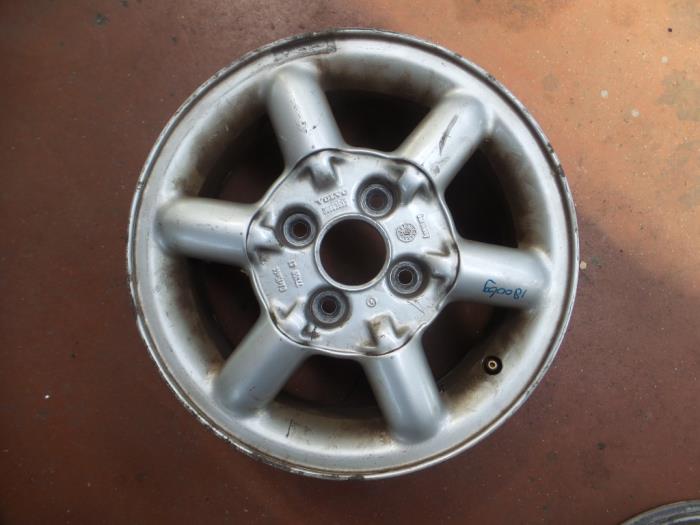 Pour Acier Jantes s//v40 30873148 * Original Volvo écrous de roue 8 Pièce