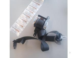 Used Front seatbelt, right Hyundai H300 Price on request offered by N Kossen Autorecycling BV