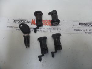 Used Set of cylinder locks (complete) Fiat Ducato (230/231/232) 2.5 TDI 14 Price on request offered by N Kossen Autorecycling BV