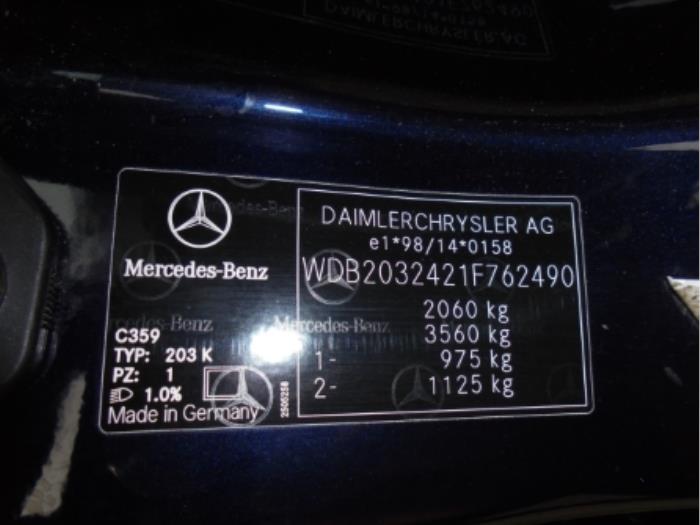 Compteur de masse d'air d'un Mercedes C-Klasse 2005