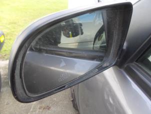 Used Mirror glass, left Chevrolet Aveo Price on request offered by N Kossen Autorecycling BV