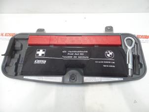 Used Tool set BMW 7 serie (F01/02/03/04) 730d 24V Price on request offered by N Kossen Autorecycling BV