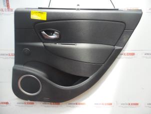 Used Rear door trim 4-door, right Renault Grand Scénic III (JZ) Price on request offered by N Kossen Autorecycling BV