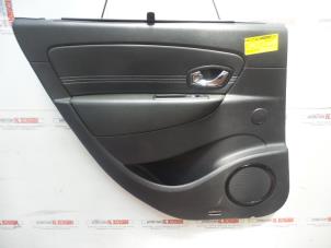 Used Rear door trim 4-door, left Renault Grand Scénic III (JZ) Price on request offered by N Kossen Autorecycling BV