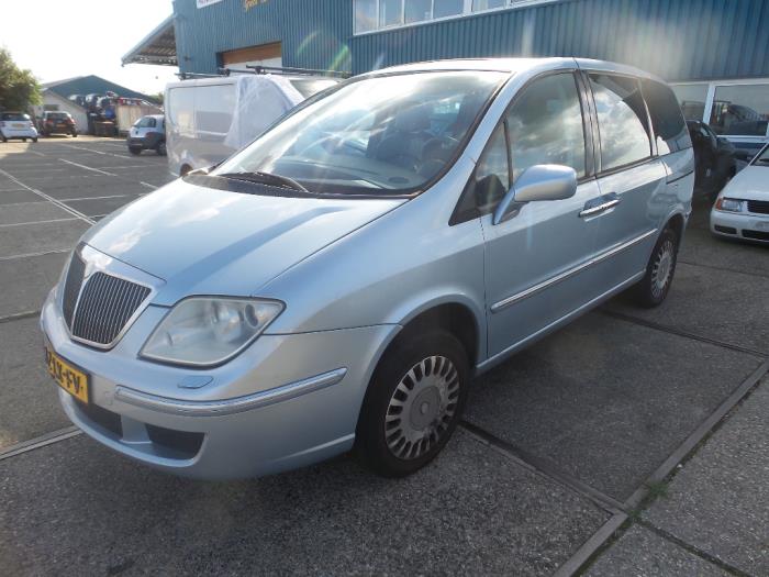 Used Engine Lancia Phedra 3.0 V6 24V Price on request offered by N Kossen Autorecycling BV