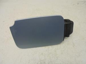 Used Tank cap cover Lancia Phedra 3.0 V6 24V Price on request offered by N Kossen Autorecycling BV