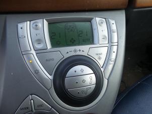 Used Air conditioning control panel Lancia Phedra 3.0 V6 24V Price on request offered by N Kossen Autorecycling BV