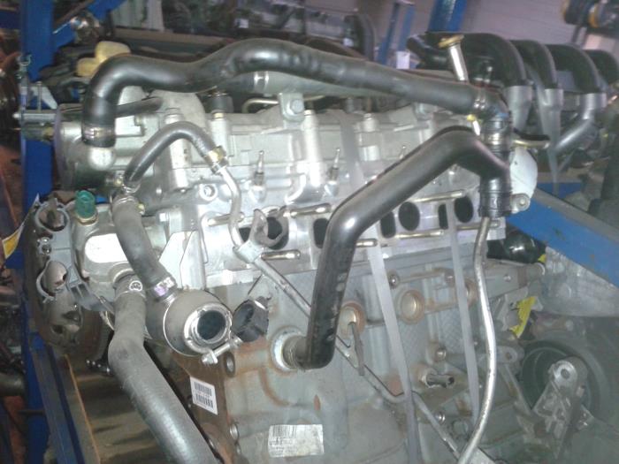 Motor de un Fiat Stilo (192A/B) 1.9 JTD 16V 140 Multijet 2005