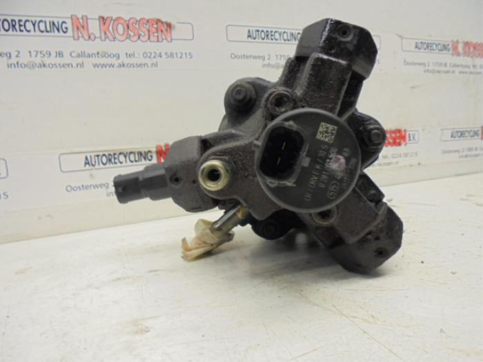 Fuel high pressure pump BMW 5 (E28) 524 td 0460406022 Bosch-2
