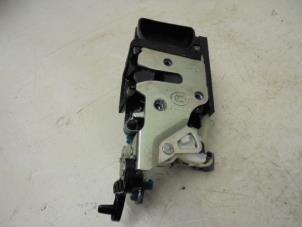 Used Rear door mechanism 4-door, right Chevrolet Aveo Price on request offered by N Kossen Autorecycling BV