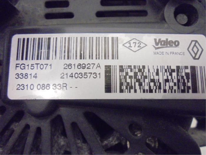 Dynamo van een Opel Vivaro 2015