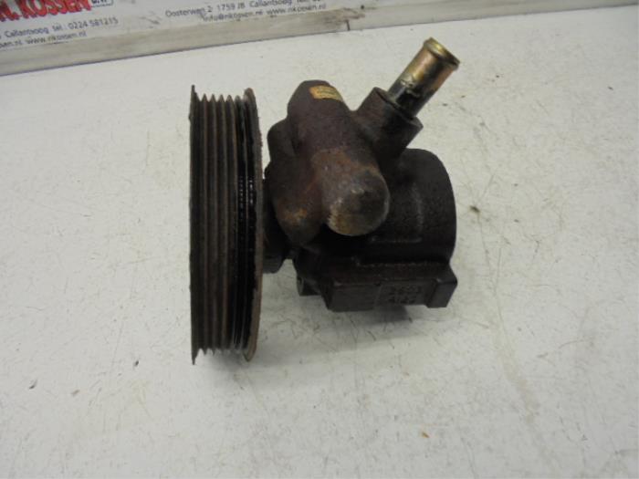 Usagé Pompe de direction Saab 9-3 I (YS3D) 2.0t 16V Prix sur demande proposé par N Kossen Autorecycling BV