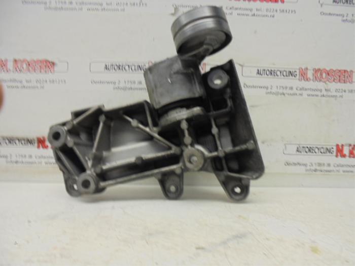 Drive belt tensioner from a Renault Scenic 2011