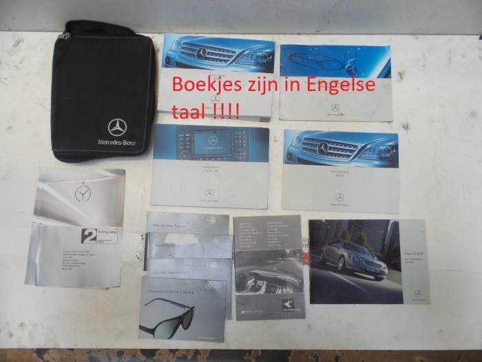 Instrucciones(varios) de un Mercedes ML-Klasse 2008