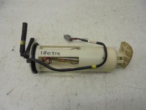 Usados Bomba eléctrica de combustible Volvo V70 (GW/LW/LZ) 2.5 10V Precio de solicitud ofrecido por N Kossen Autorecycling BV