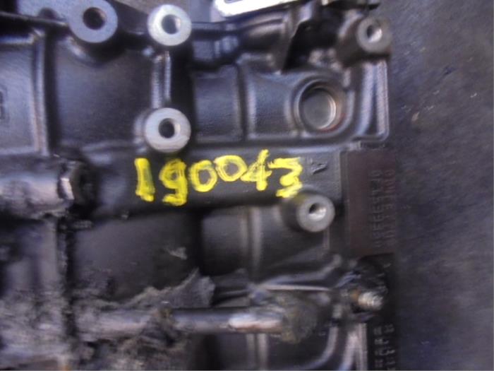 Engine crankcase from a Renault Twingo II (CN) 1.2 16V 2014