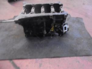 Used Engine crankcase Renault Twingo II (CN) 1.2 16V Price on request offered by N Kossen Autorecycling BV